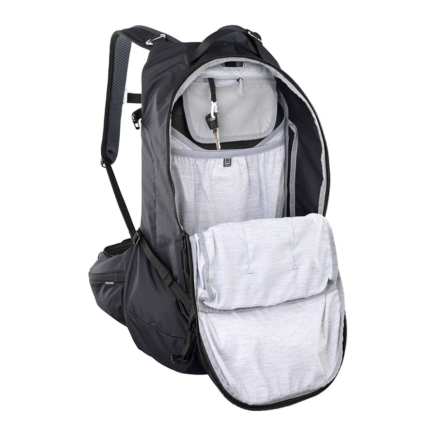 EVOC Trail Pro Blackline 26 - Image 6