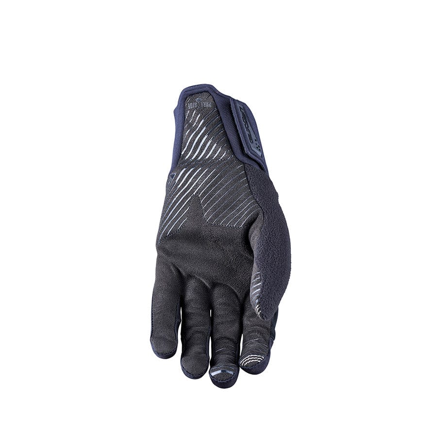 Five Gloves Traverse WB - Image 2
